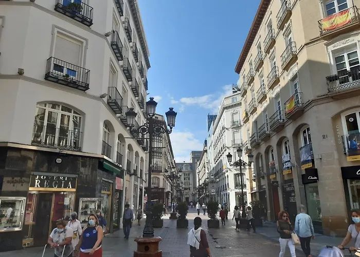 Acogedor Piso En Pleno Centro De Zaragoza